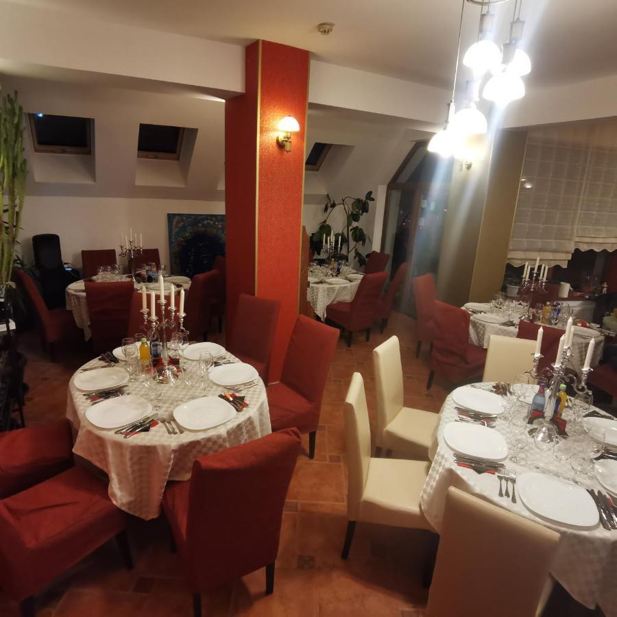 Pensiunea Rasnov المظهر الخارجي الصورة